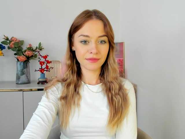 CindyGlam's BongaCams show and profile