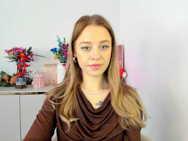 CindyGlam's BongaCams show and profile