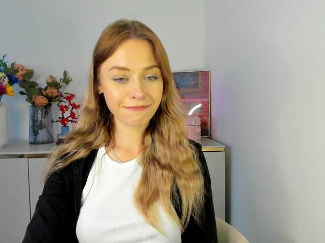 CindyGlam's BongaCams show and profile