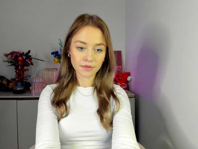 CindyGlam's BongaCams show and profile