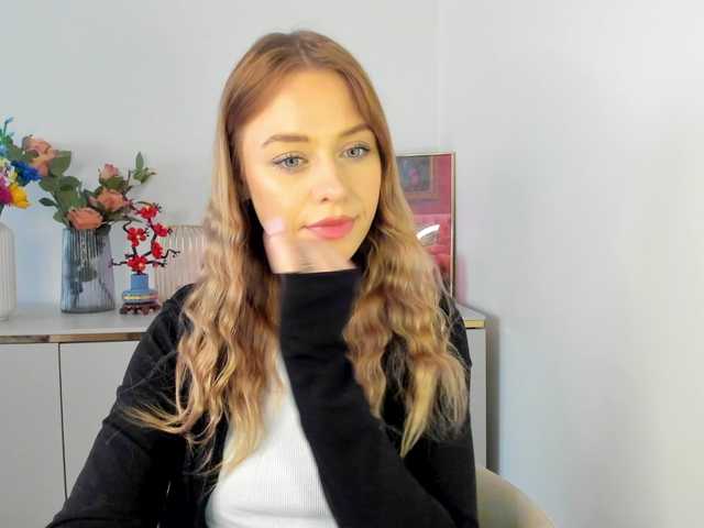 CindyGlam's BongaCams show and profile