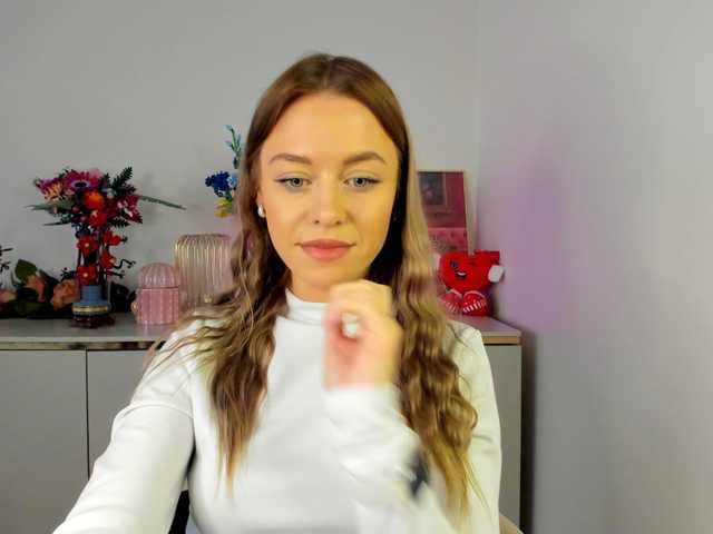 CindyGlam's BongaCams show and profile