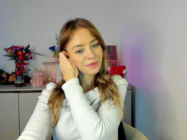 CindyGlam's BongaCams show and profile