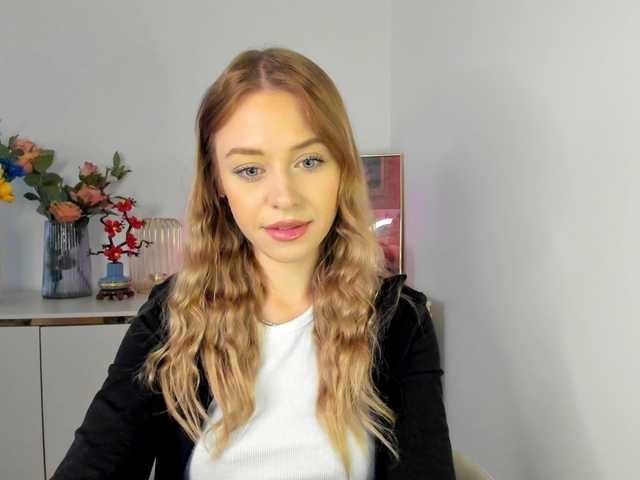 CindyGlam's BongaCams show and profile