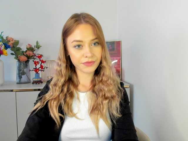 CindyGlam's BongaCams show and profile