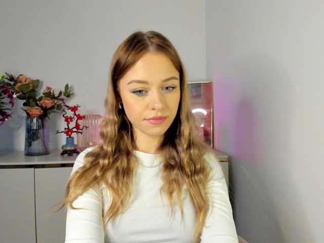 CindyGlam's BongaCams show and profile