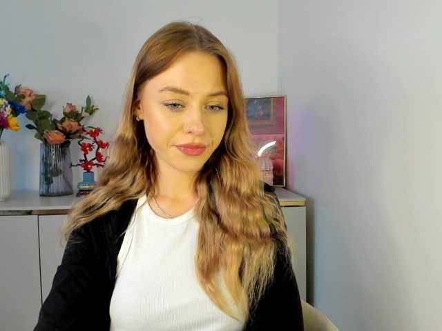 CindyGlam's BongaCams show and profile