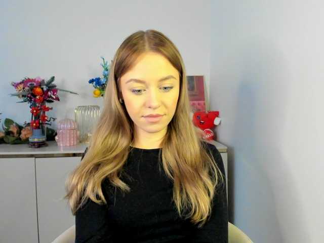 CindyGlam's BongaCams show and profile