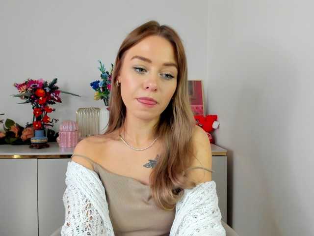 CindyGlam's BongaCams show and profile