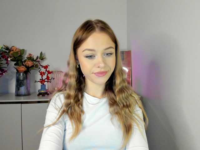 CindyGlam's BongaCams show and profile