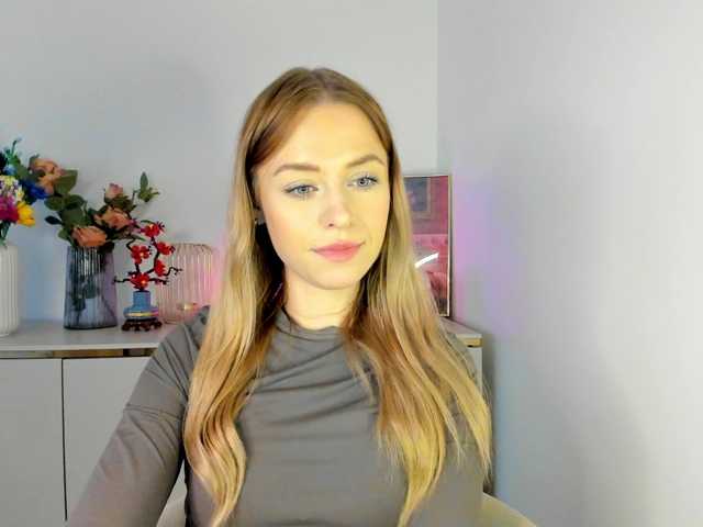 CindyGlam's BongaCams show and profile