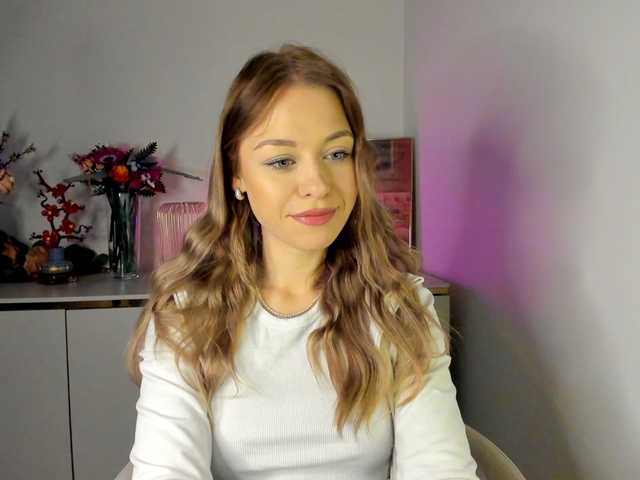 CindyGlam from BongaCams is Freechat