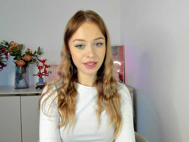 CindyGlam's BongaCams show and profile