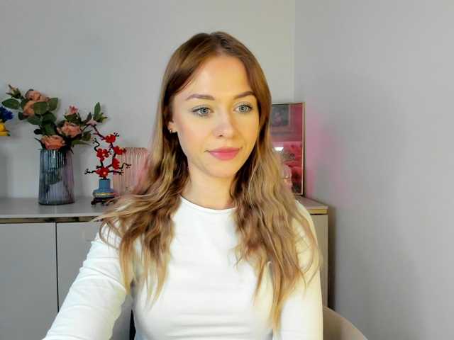 CindyGlam's BongaCams show and profile