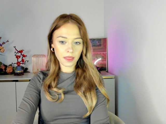 CindyGlam live cam profile