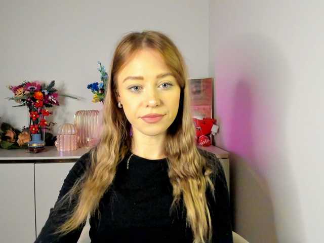 CindyGlam's BongaCams show and profile