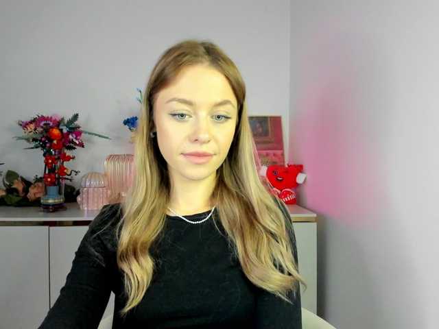 CindyGlam's BongaCams show and profile