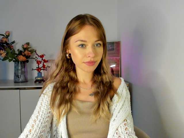 CindyGlam's BongaCams show and profile