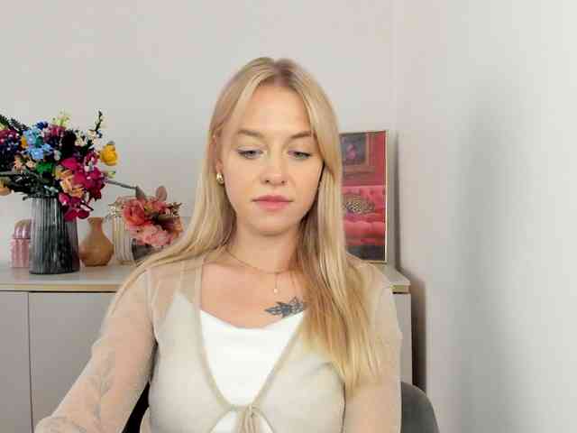 CindyGlam webcam