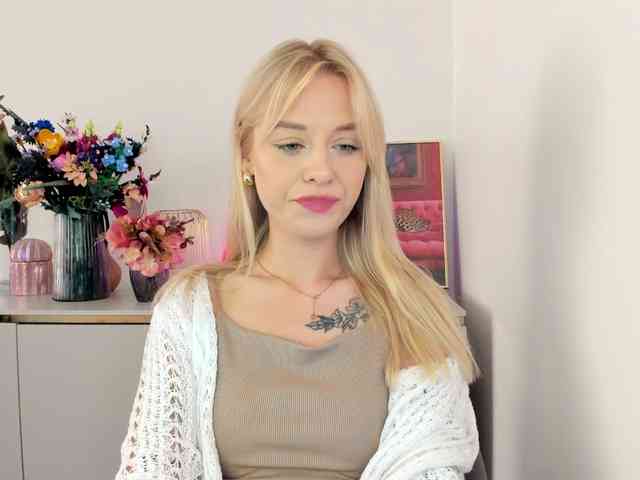 CindyGlam webcam