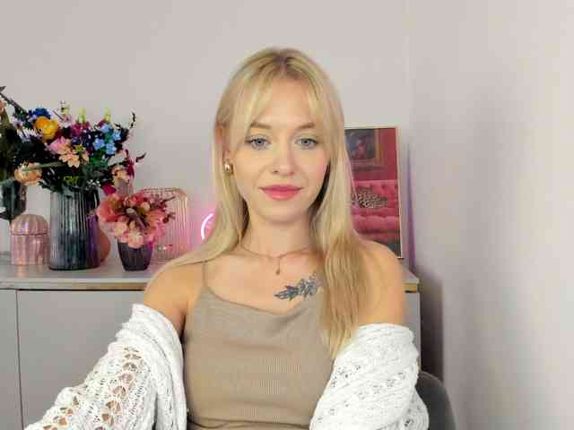 CindyGlam webcam