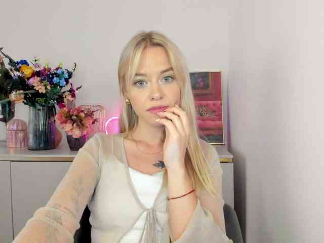 CindyGlam webcam