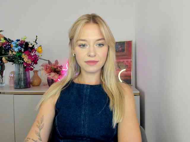 CindyGlam webcam