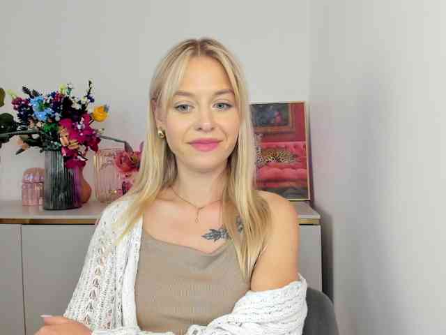 CindyGlam webcam