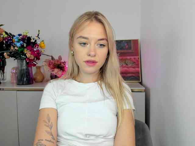CindyGlam webcam