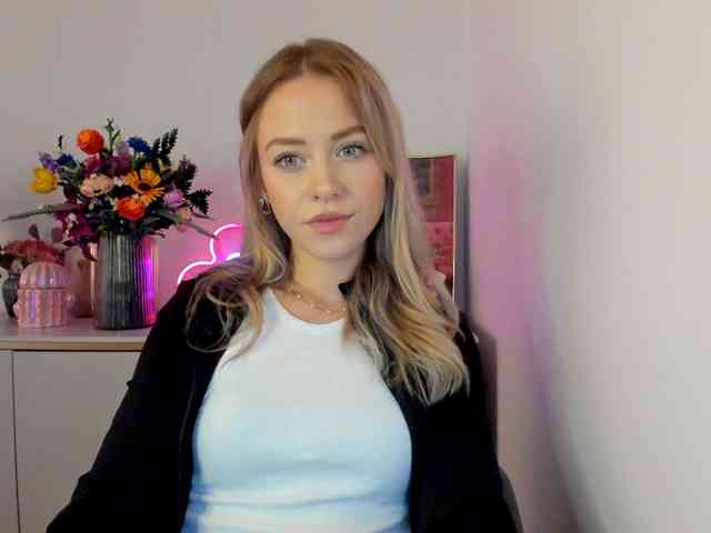 CindyGlam webcam