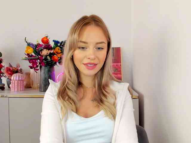 CindyGlam webcam