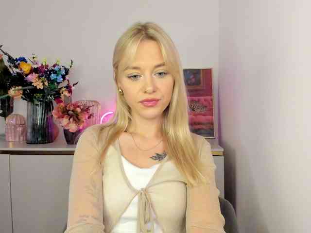 CindyGlam webcam