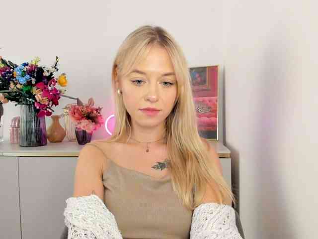 CindyGlam webcam