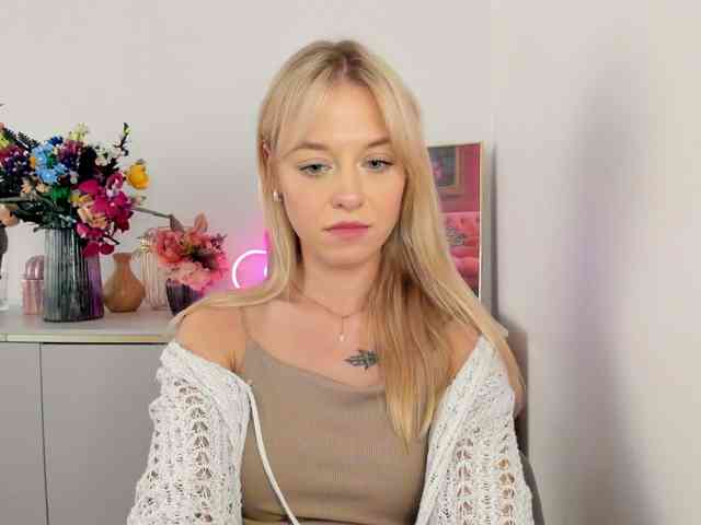 CindyGlam webcam