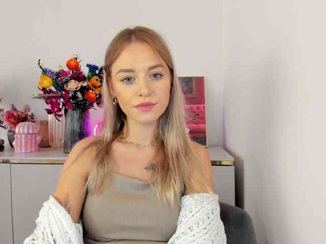 CindyGlam webcam