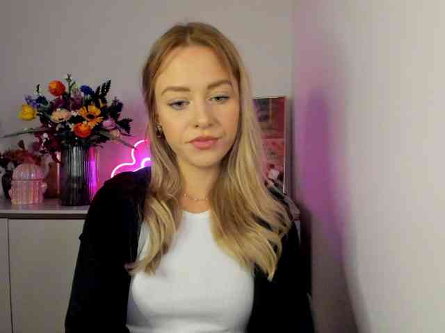 CindyGlam webcam