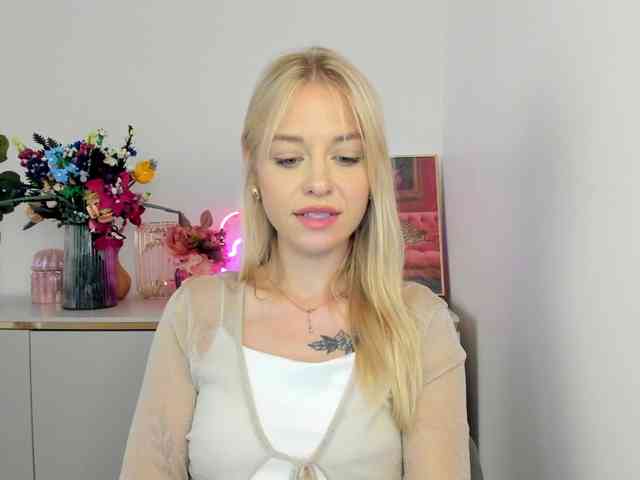 CindyGlam webcam