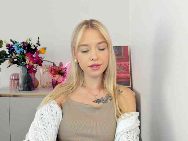 CindyGlam webcam