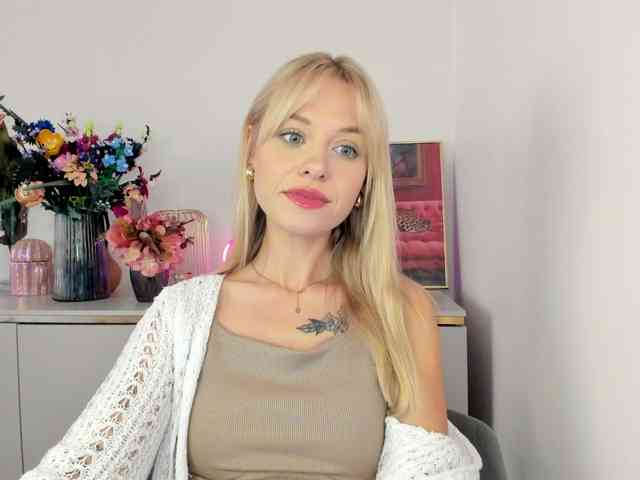 CindyGlam webcam