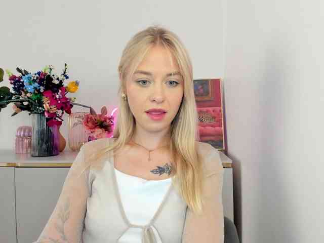 CindyGlam webcam