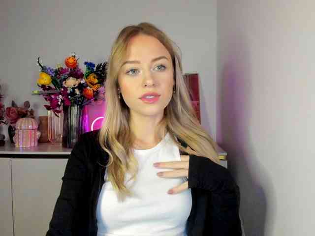 CindyGlam webcam