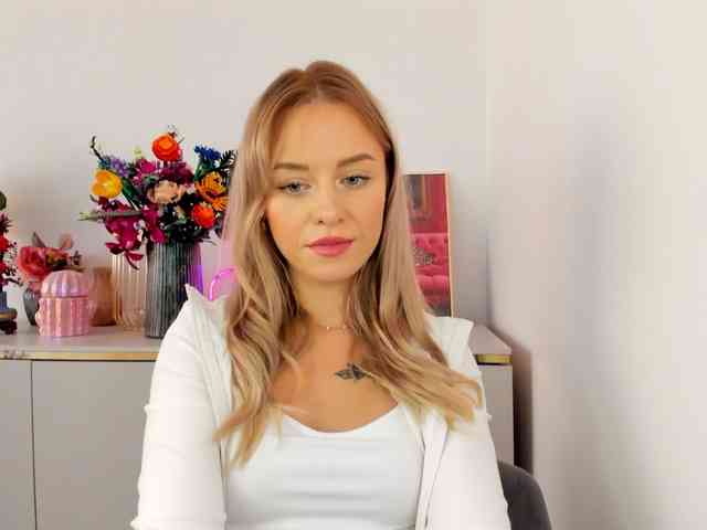 CindyGlam webcam
