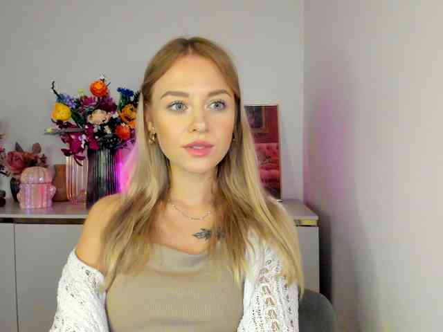 CindyGlam webcam