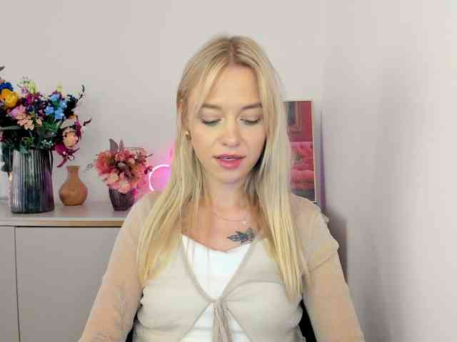 CindyGlam webcam