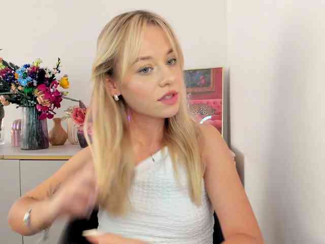 CindyGlam webcam