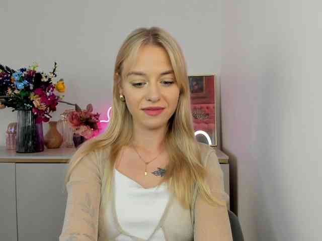 CindyGlam webcam