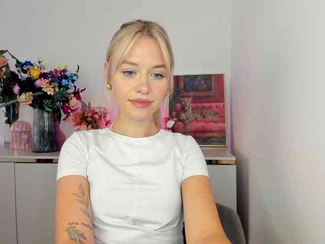 CindyGlam webcam