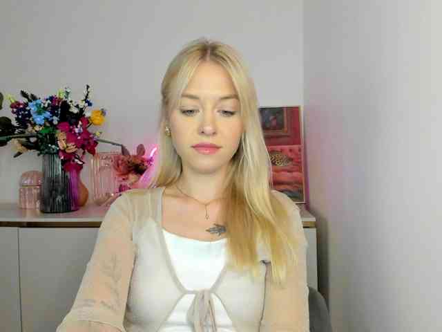 CindyGlam webcam