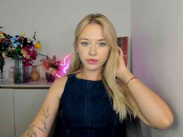 CindyGlam webcam