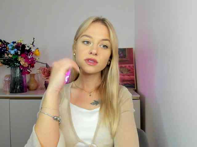 CindyGlam webcam